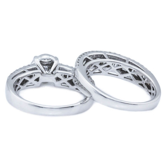 Diamond Rings DIVINITY ENGAGEMENT RING